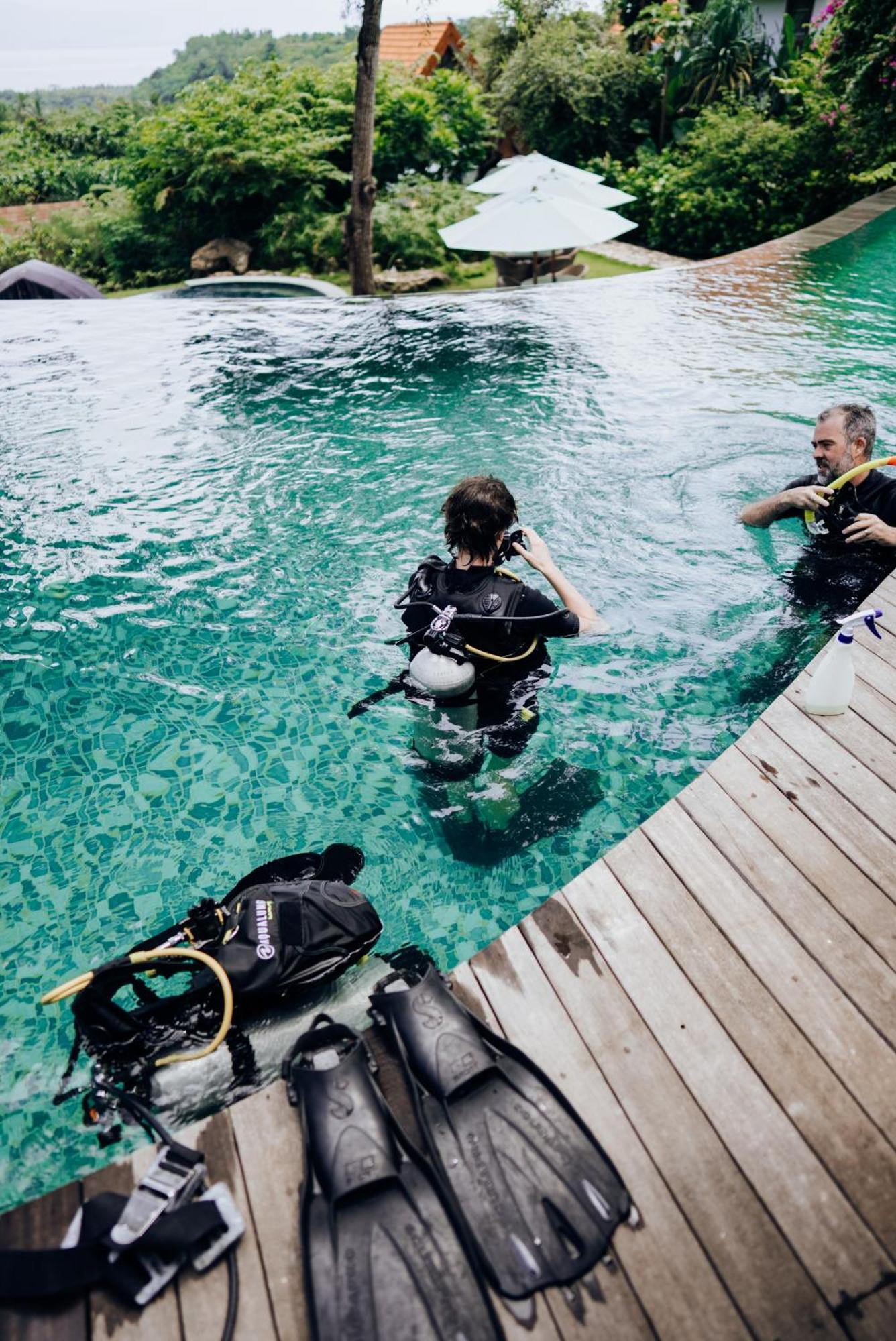Ped Deep Roots Dive & Yoga Resort מראה חיצוני תמונה